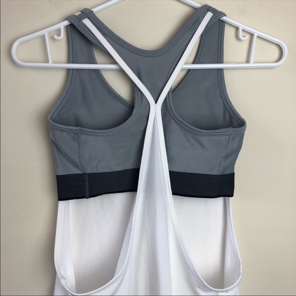 (3 for $24❣️) Under Armour Size S Loose Heat Gear Tank Top - Picture 6 of 8